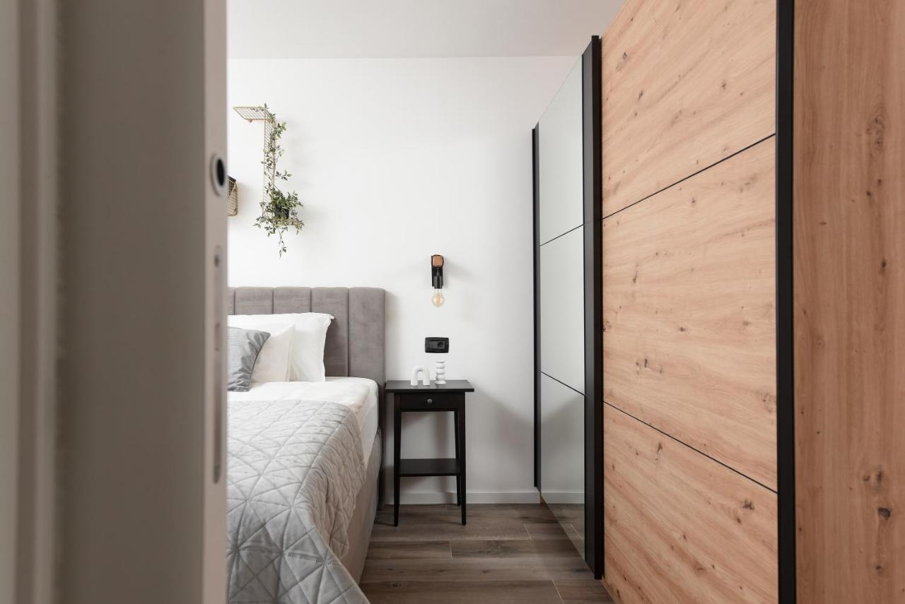 Aura Exclusive Apartment & Room Zadar Luaran gambar
